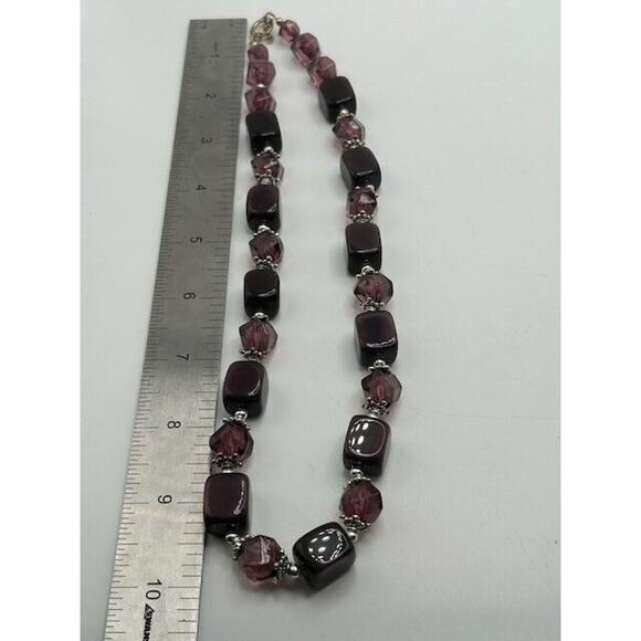 Vintage Grape Purple Glass Beaded Necklace & Drop Earrings Set - Picture 12 of 12